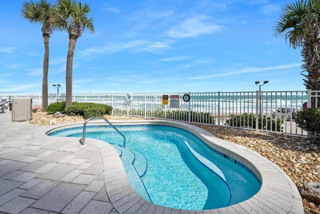 Apartment Vacation In Comfort And Luxury - 1br Direct Oceanfront - Wyndham Ocean Walk -1302 *