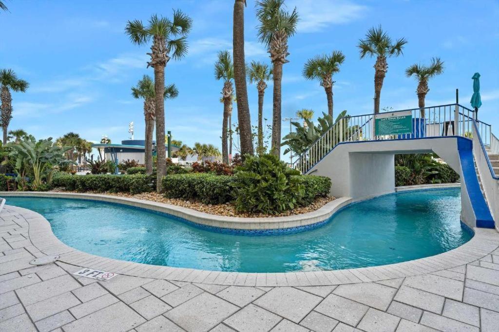 Vacation In Comfort And Luxury - 1br Direct Oceanfront - Wyndham Ocean Walk -1302 Apartment Daytona Beach